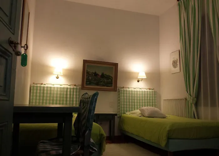 Restaurant L'aiglon Hotell *